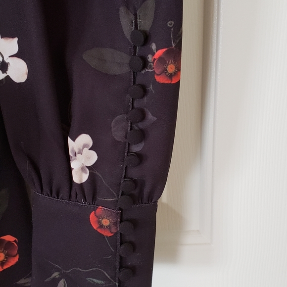 H & M Black Floral Print Belted Dress -10 - Picture 5 of 7
